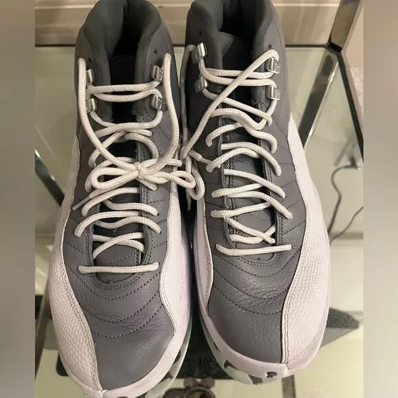 Jordan 12 Stealth 2022 Size 12 Pre-Owned СТ8013-015 Grey White